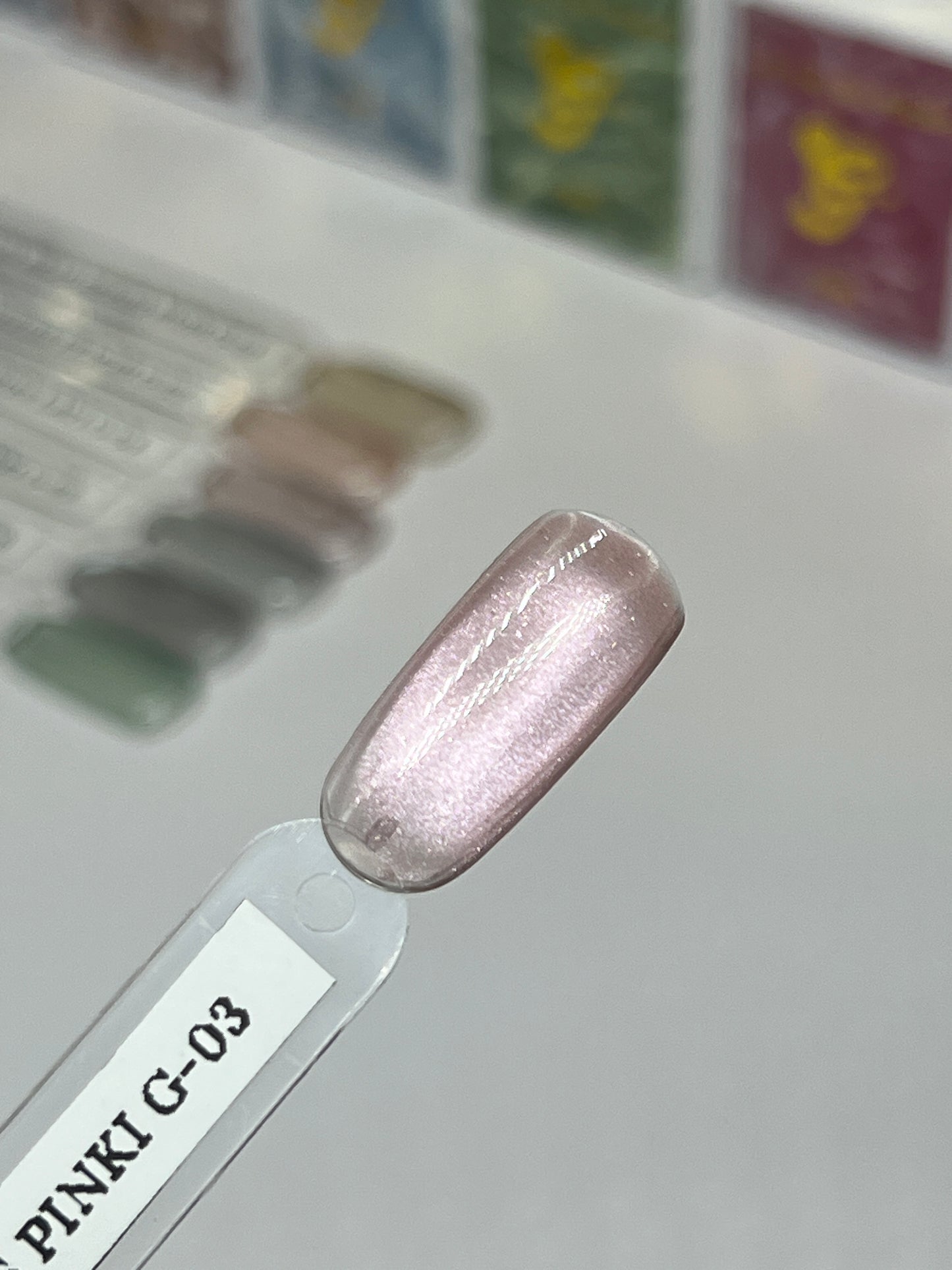 GELLICURE PRO★Cat Eye Gel Glass Bead Series Pinki G-03