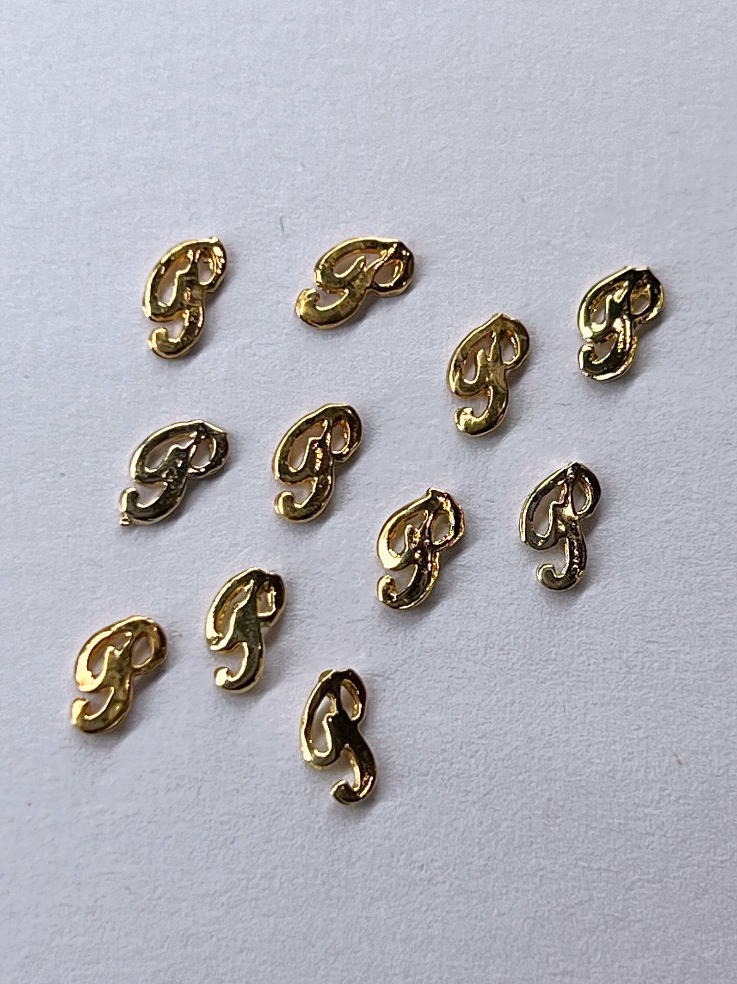 90's Gold Alphabet Charms - Letter P